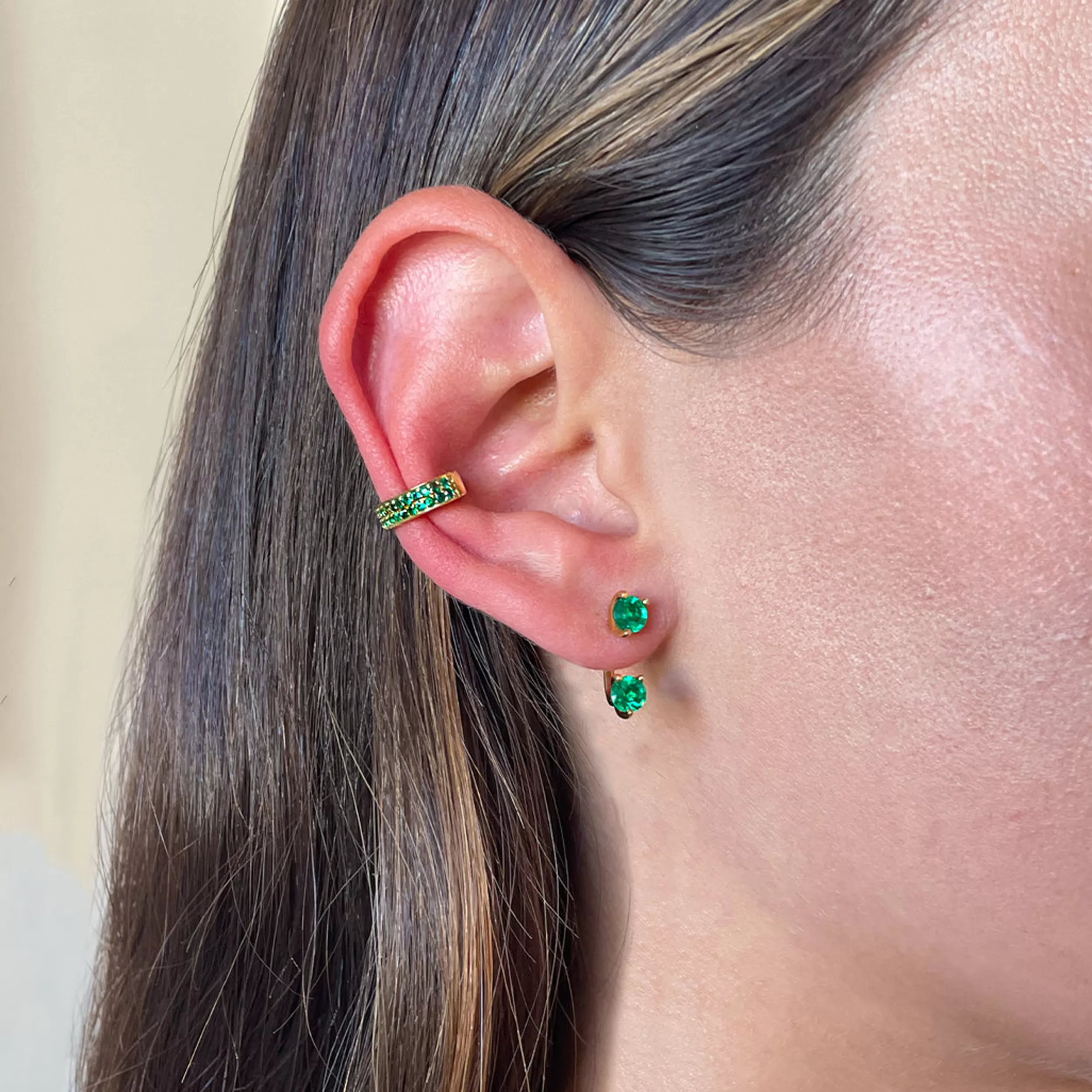 Anita Ko Orbit^LARGE EMERALD ORBIT EARRING