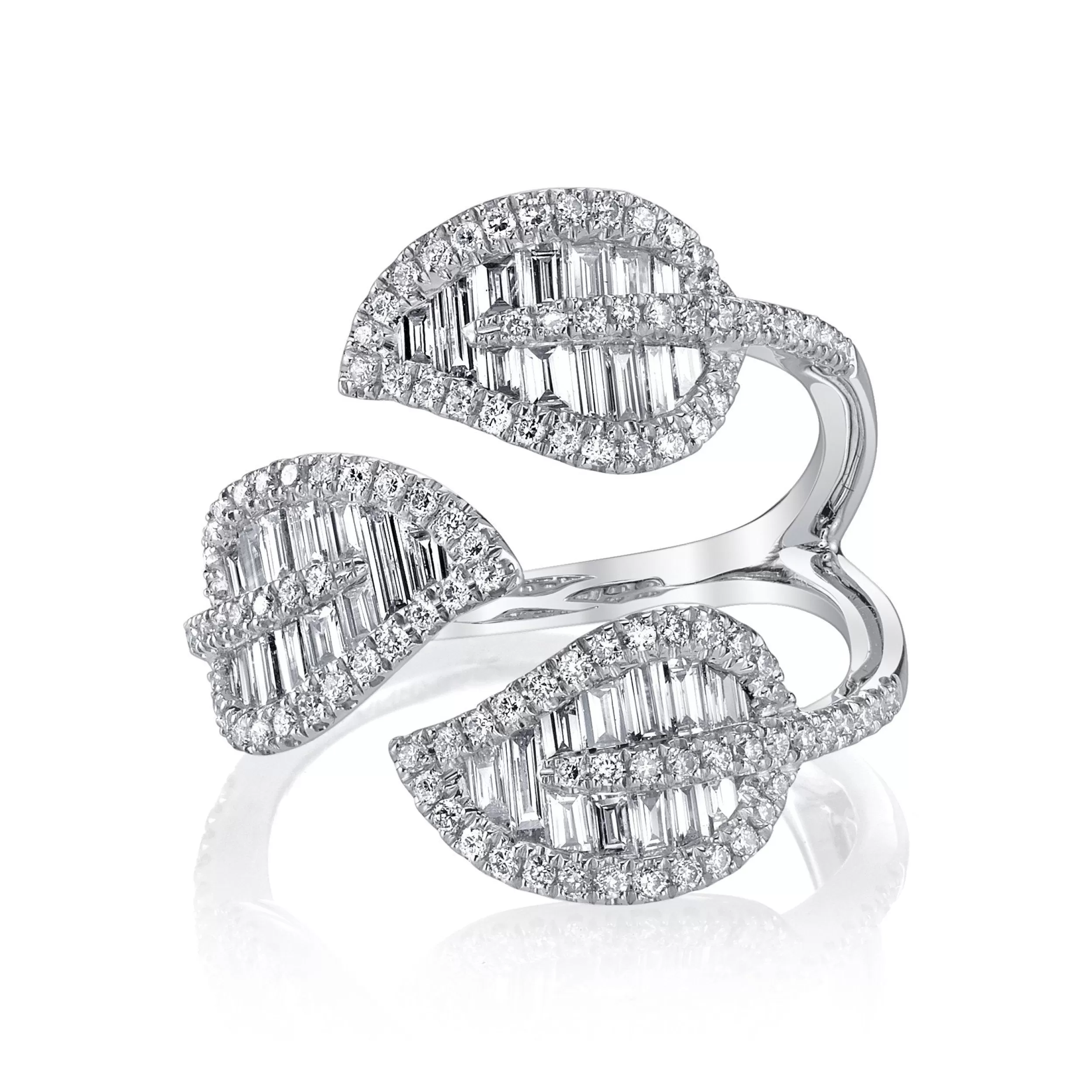 Anita Ko Leaf^TRI-LEAF DIAMOND RING